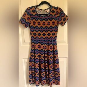 LULAROE DRESS W/ POCKETS
